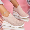 Tênis ConfortFit - Transforme sua caminhada!